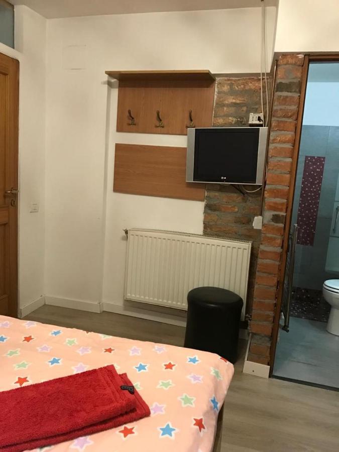 Brutarilor Guest House Cluj-Napoca Eksteriør billede